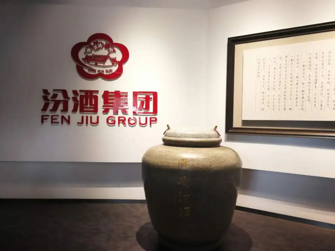 1763533451458114.jpg 02.jpg